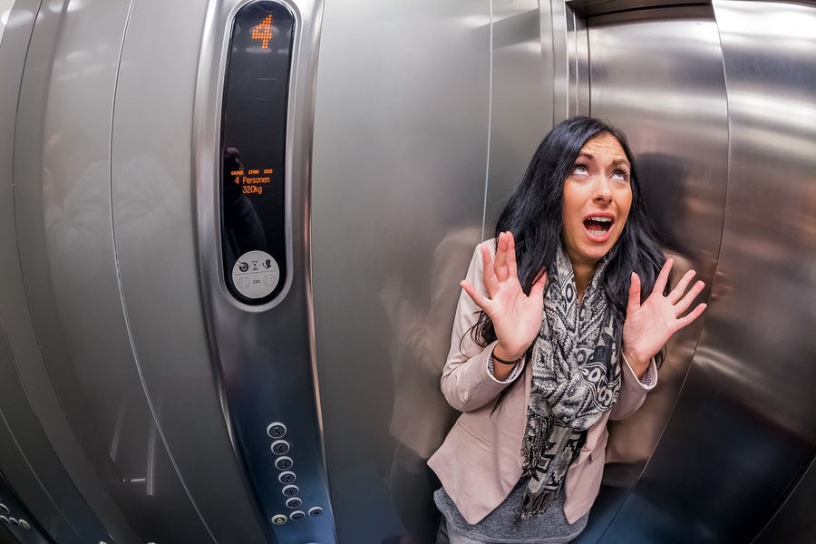 خطرات آسانسور